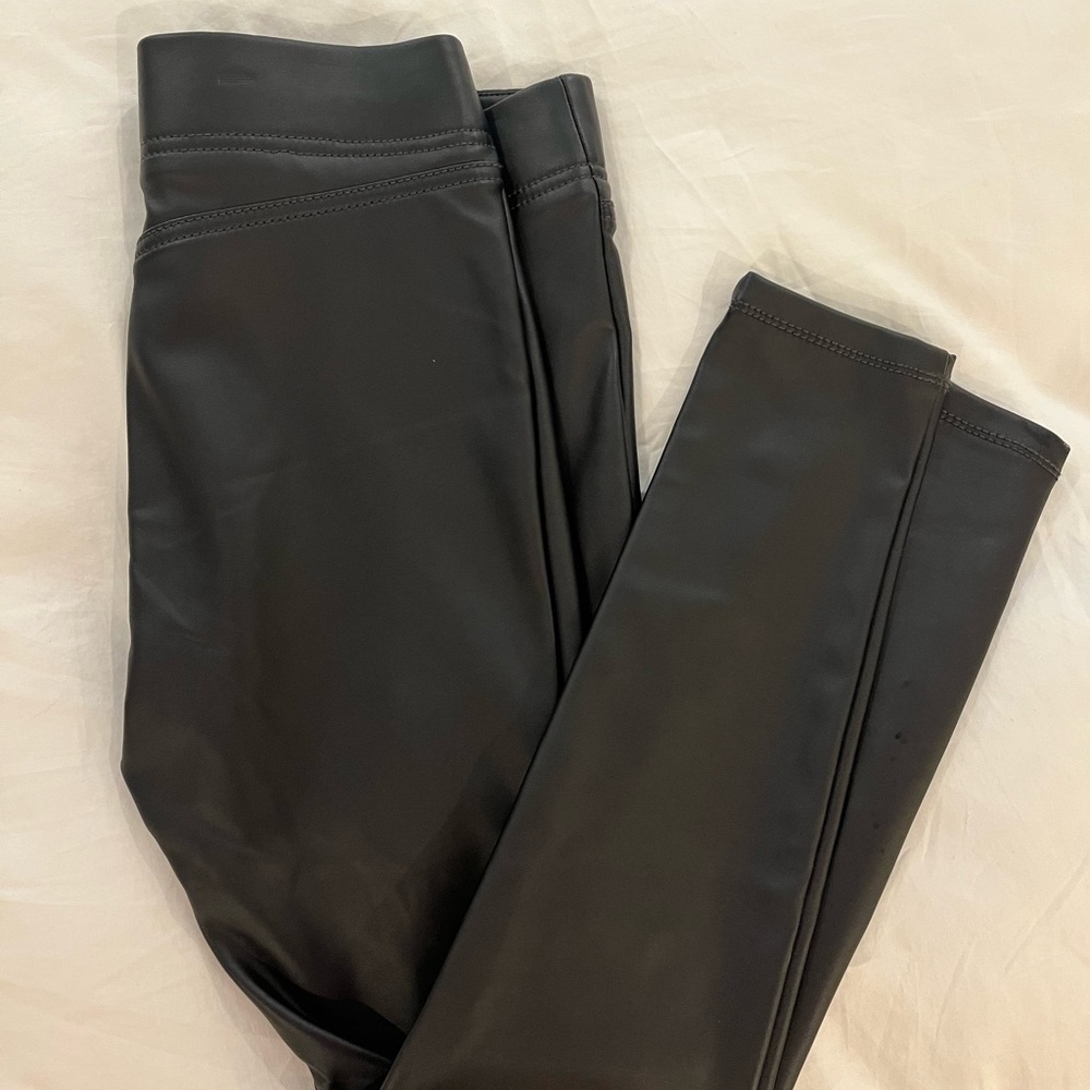 Women's LOFT faux Black leather Leggings